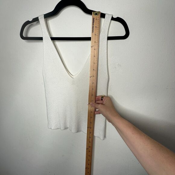 White Deep V Front & Back Sleeveless Tight Knit Tank Top Crop Sweater Small - Picture 9 of 10